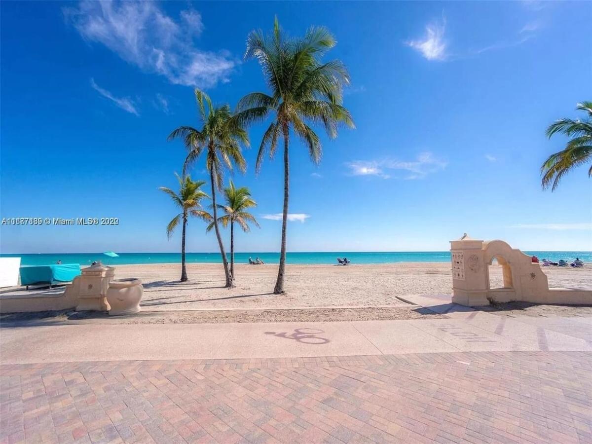 Free Parking, Bay View, Pool, Step To Beach Hollywood Exteriér fotografie