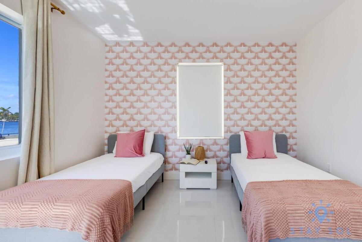 Free Parking, Bay View, Pool, Step To Beach Hollywood Exteriér fotografie