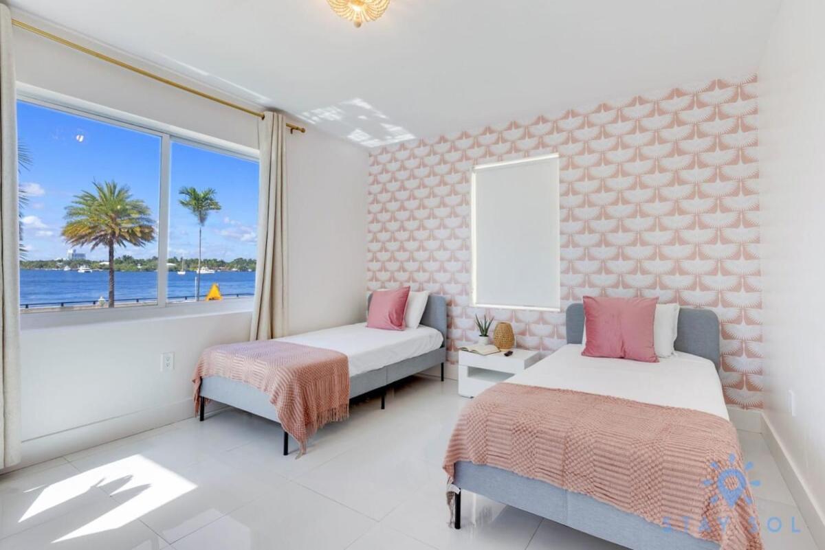 Free Parking, Bay View, Pool, Step To Beach Hollywood Exteriér fotografie