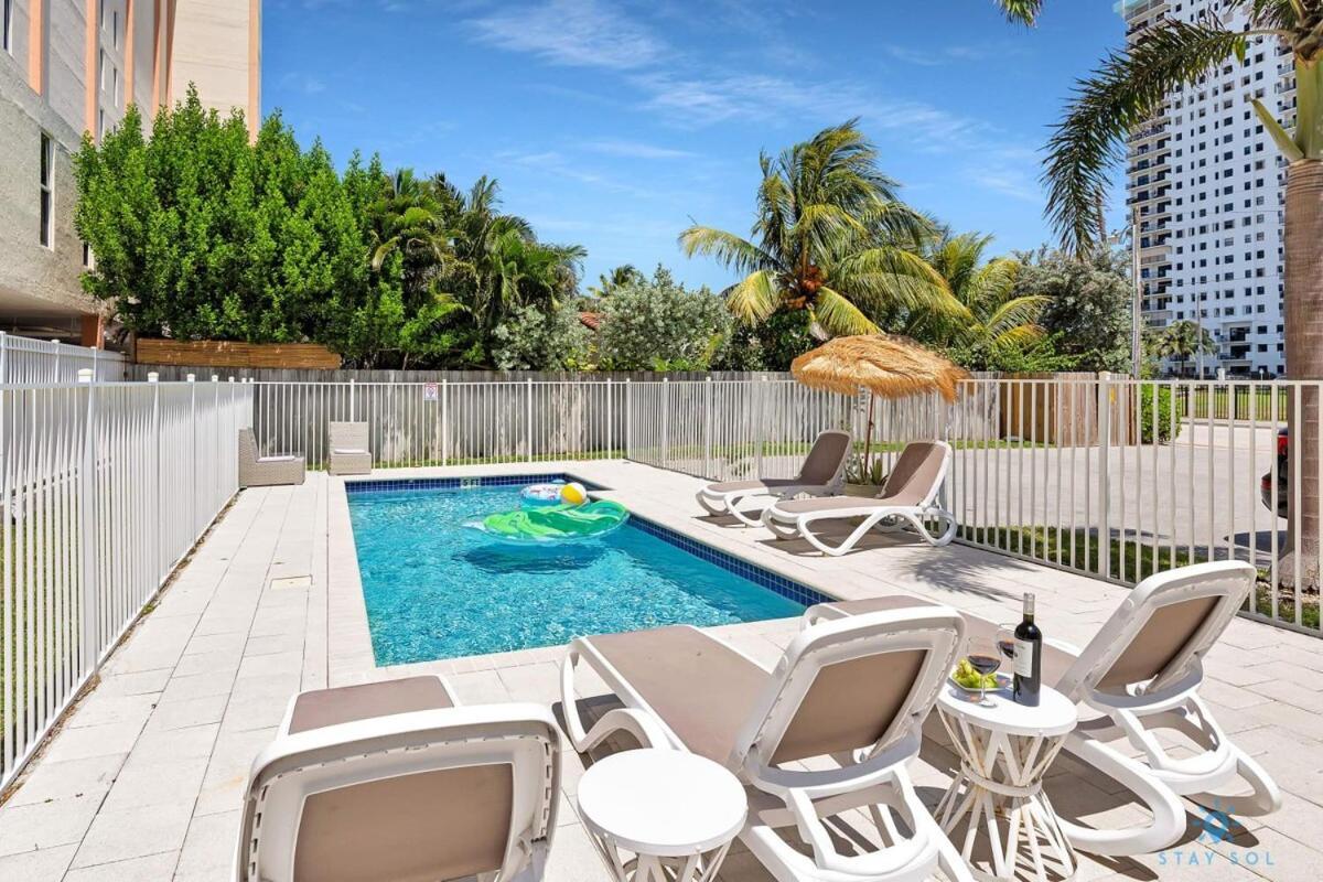 Free Parking, Bay View, Pool, Step To Beach Hollywood Exteriér fotografie